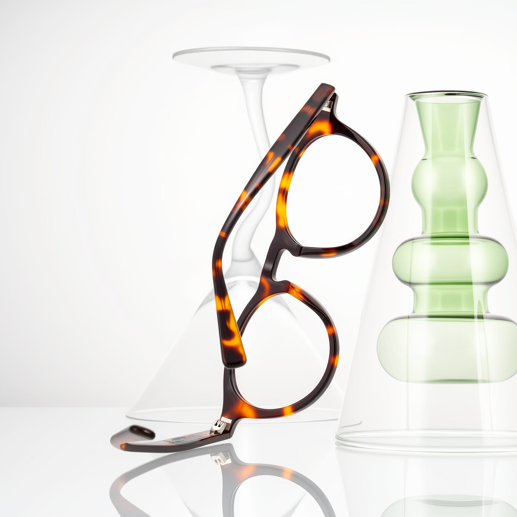 Lifestyle photography #2 of Herzog in Tortoise with Clear Eyeglass Lenses
