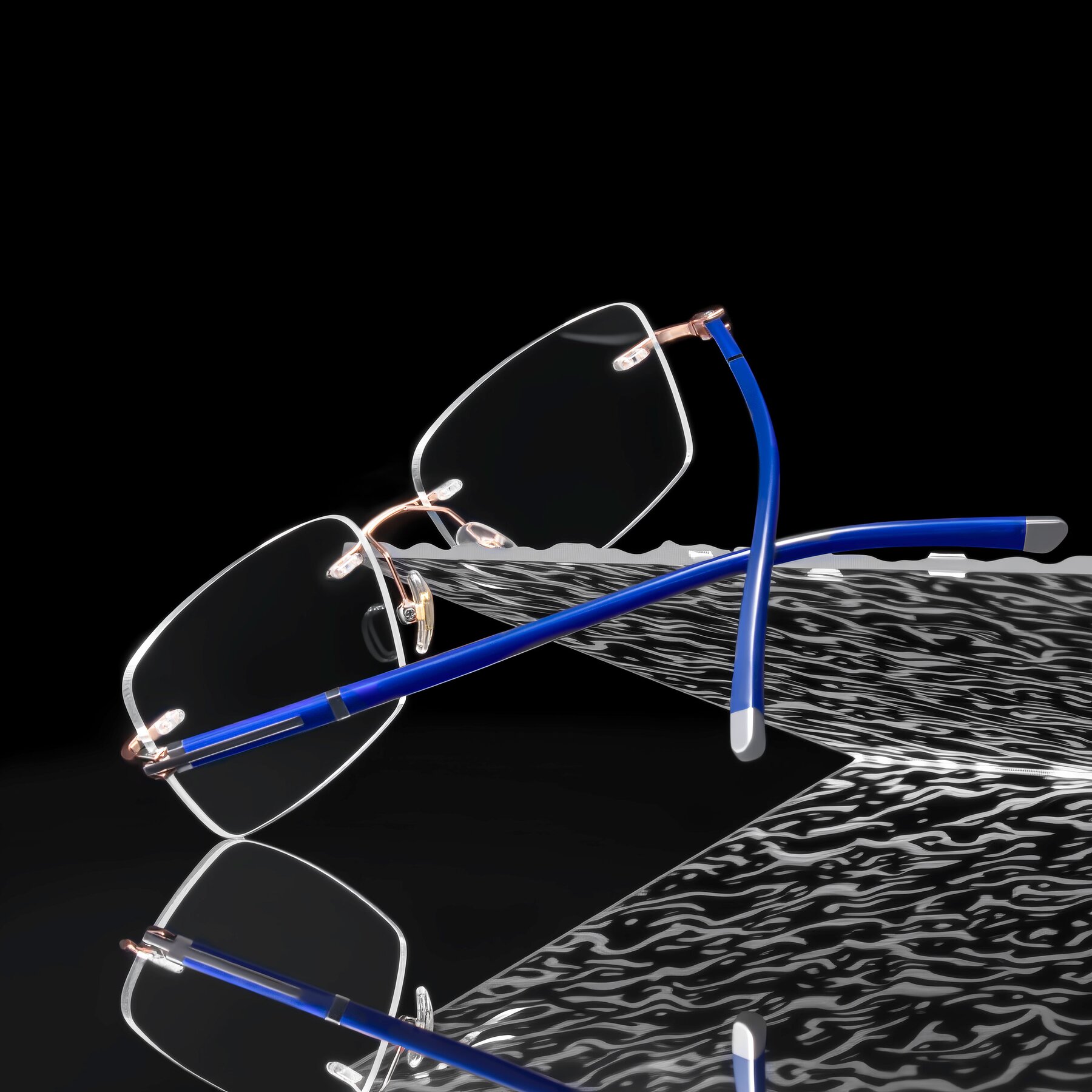 Men's lifestyle photography #1 of Mist in Rose Gold/Blue with Clear Eyeglass Lenses