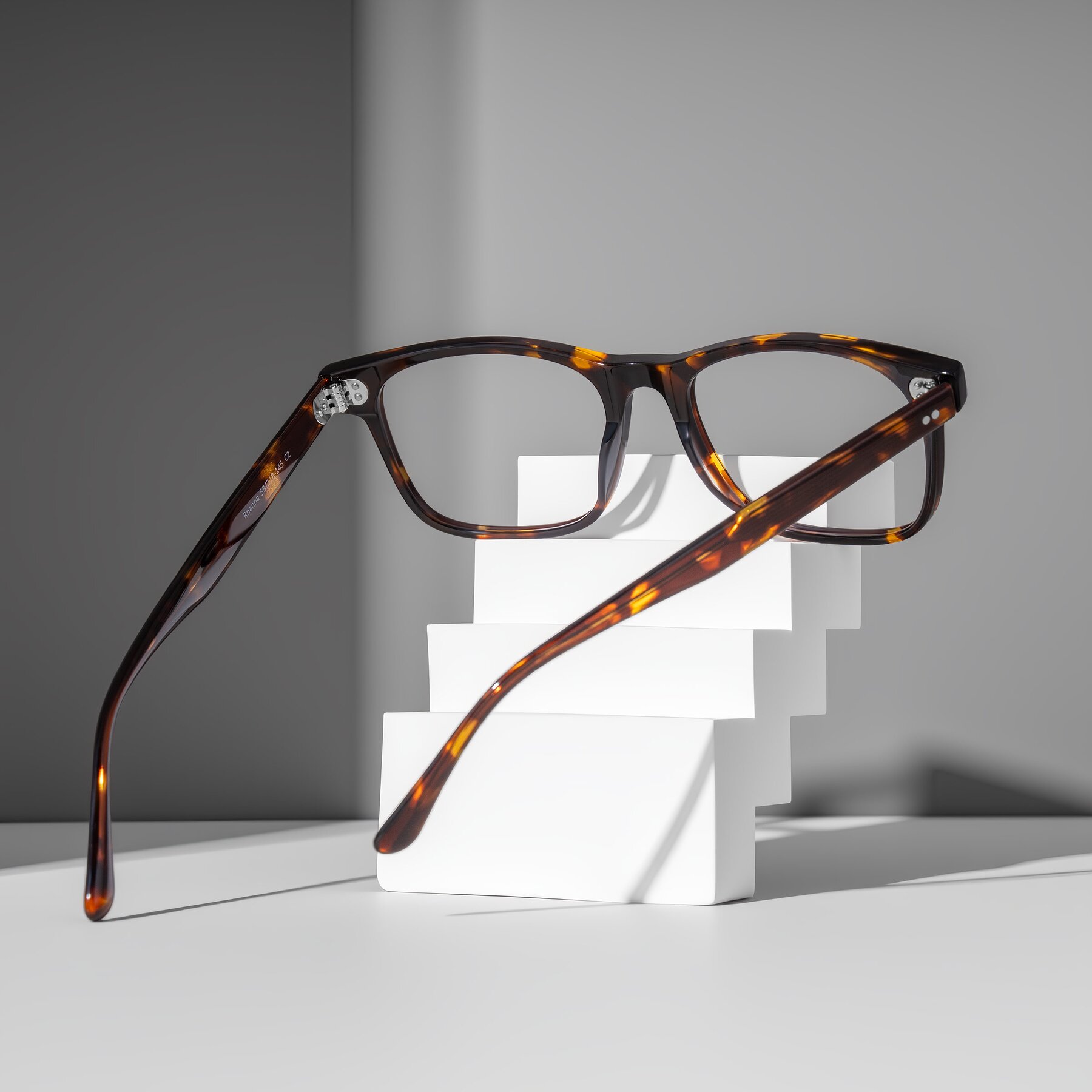 Lifestyle photography #2 of Rhanna in Tortoise with Clear Reading Eyeglass Lenses