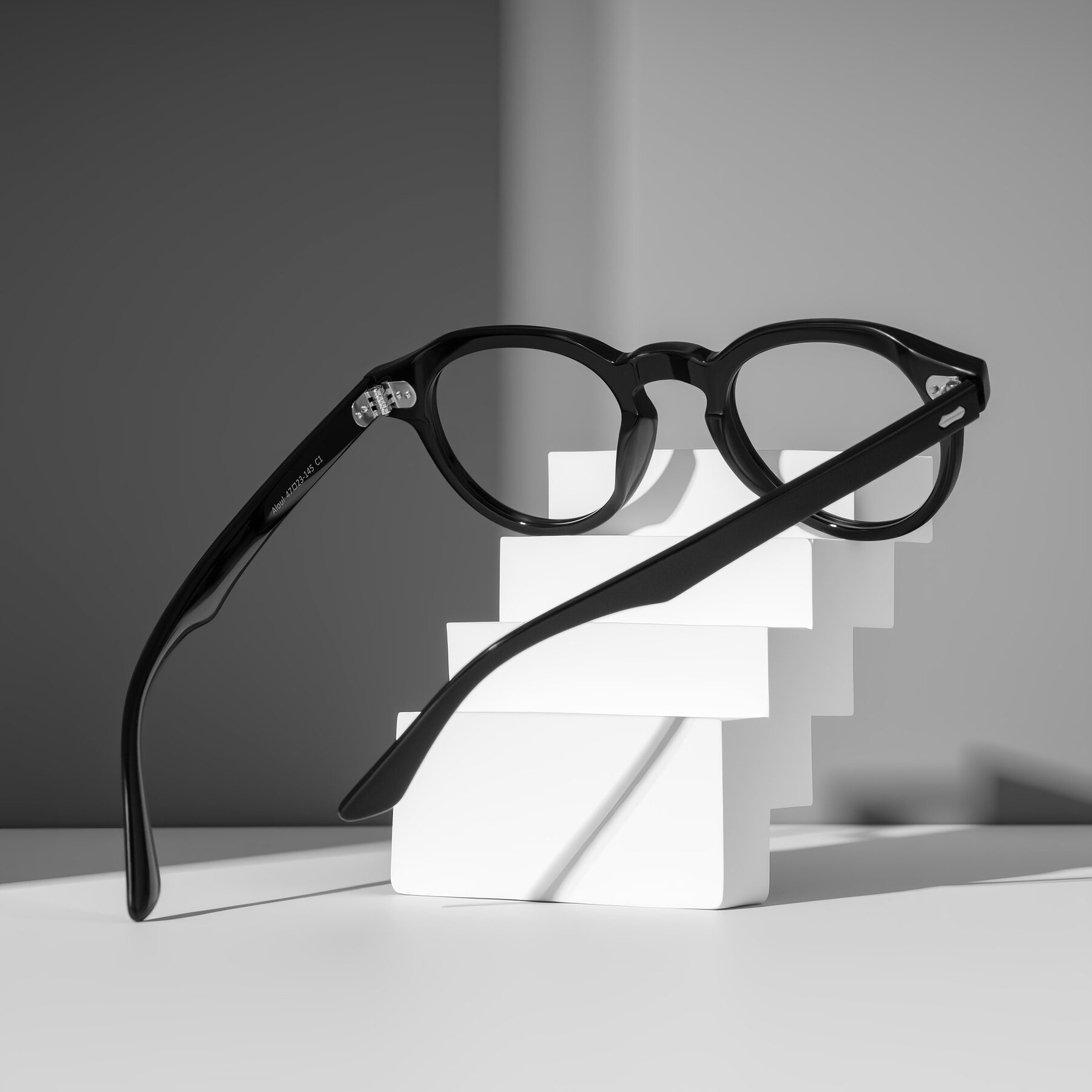 Lifestyle photography #2 of Aloul in Black with Clear Blue Light Blocking Lenses