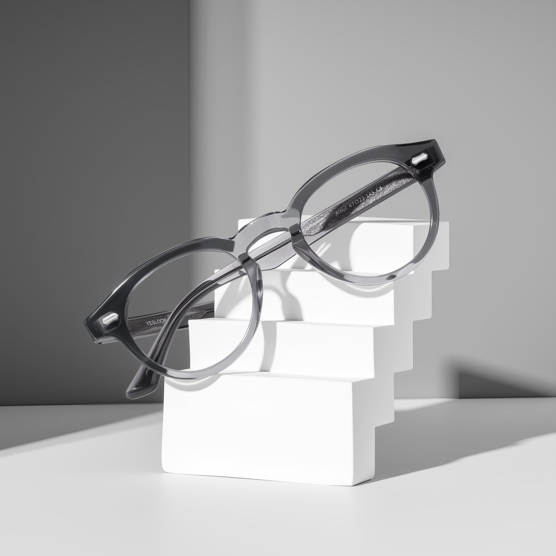 Lifestyle photography #1 of Aloul in Gray with Clear Eyeglass Lenses