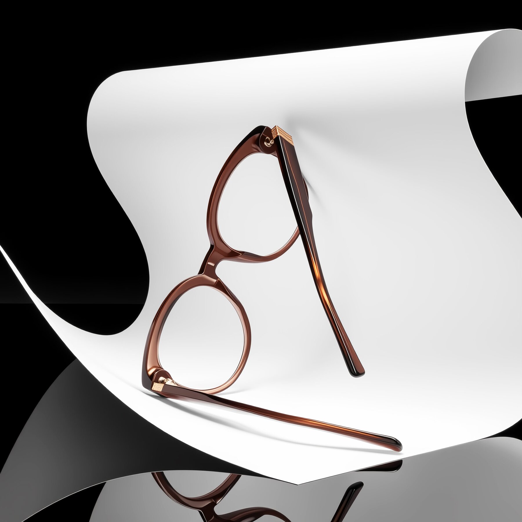 Lifestyle photography #1 of Zipa in Translucent Brown with Clear Eyeglass Lenses