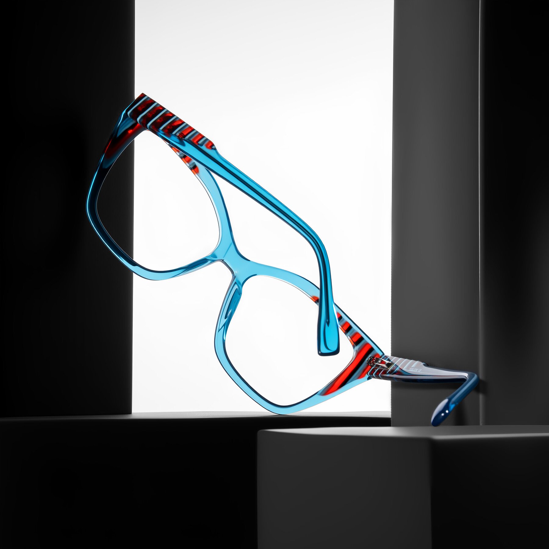 Women's lifestyle photography #1 of Zimme in Blue Fizz with Clear Eyeglass Lenses
