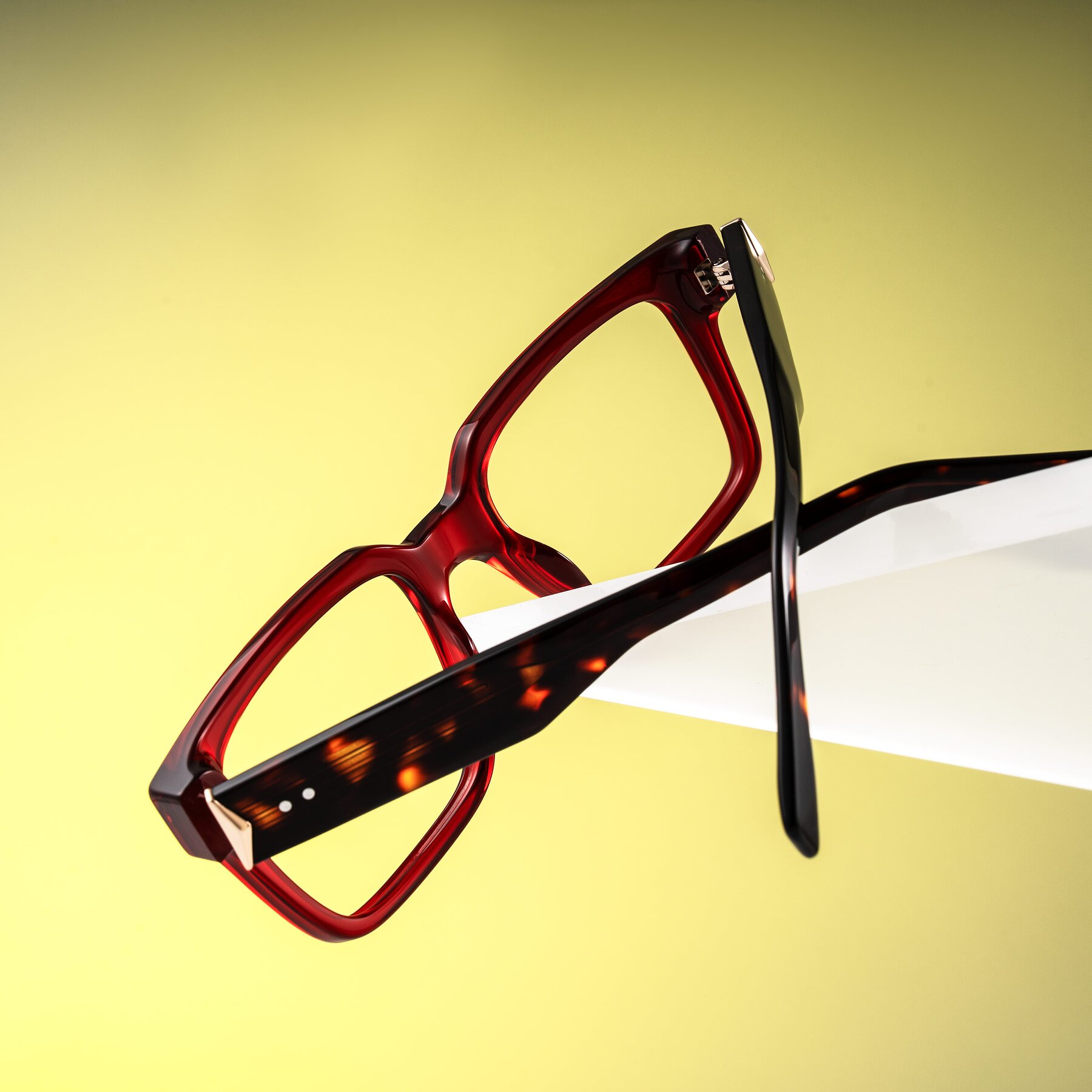 Lifestyle photography #2 of Nimble in Wine/Tortoise with Clear Eyeglass Lenses