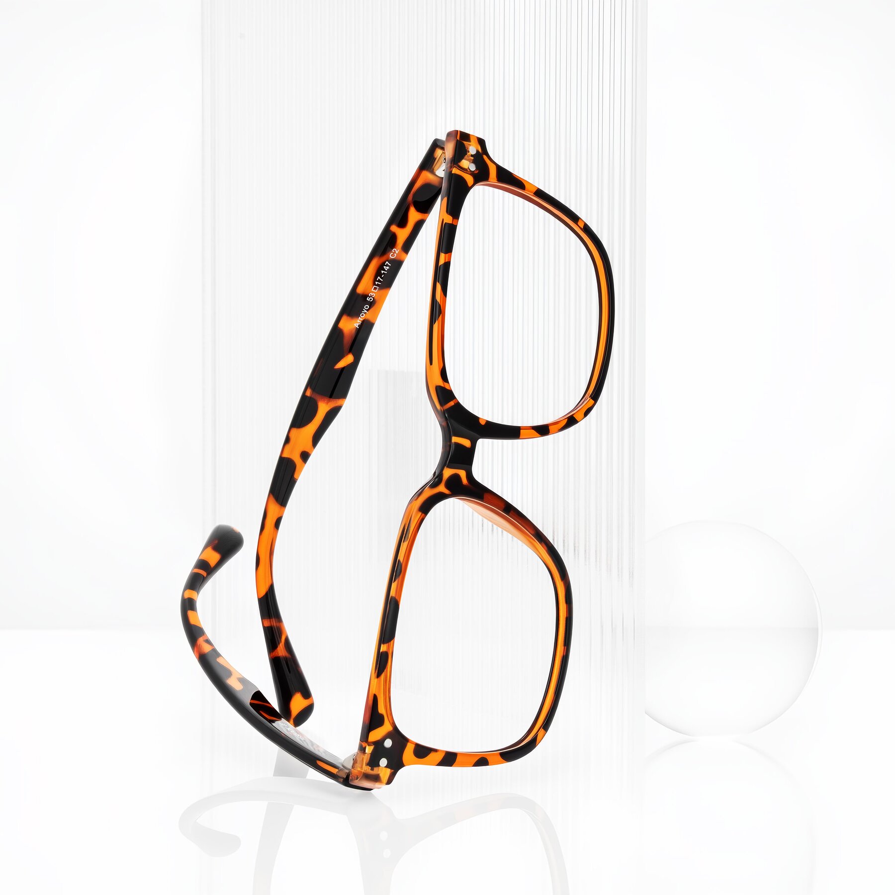 Lifestyle photography #2 of Arroyo in Tortoise with Clear Eyeglass Lenses