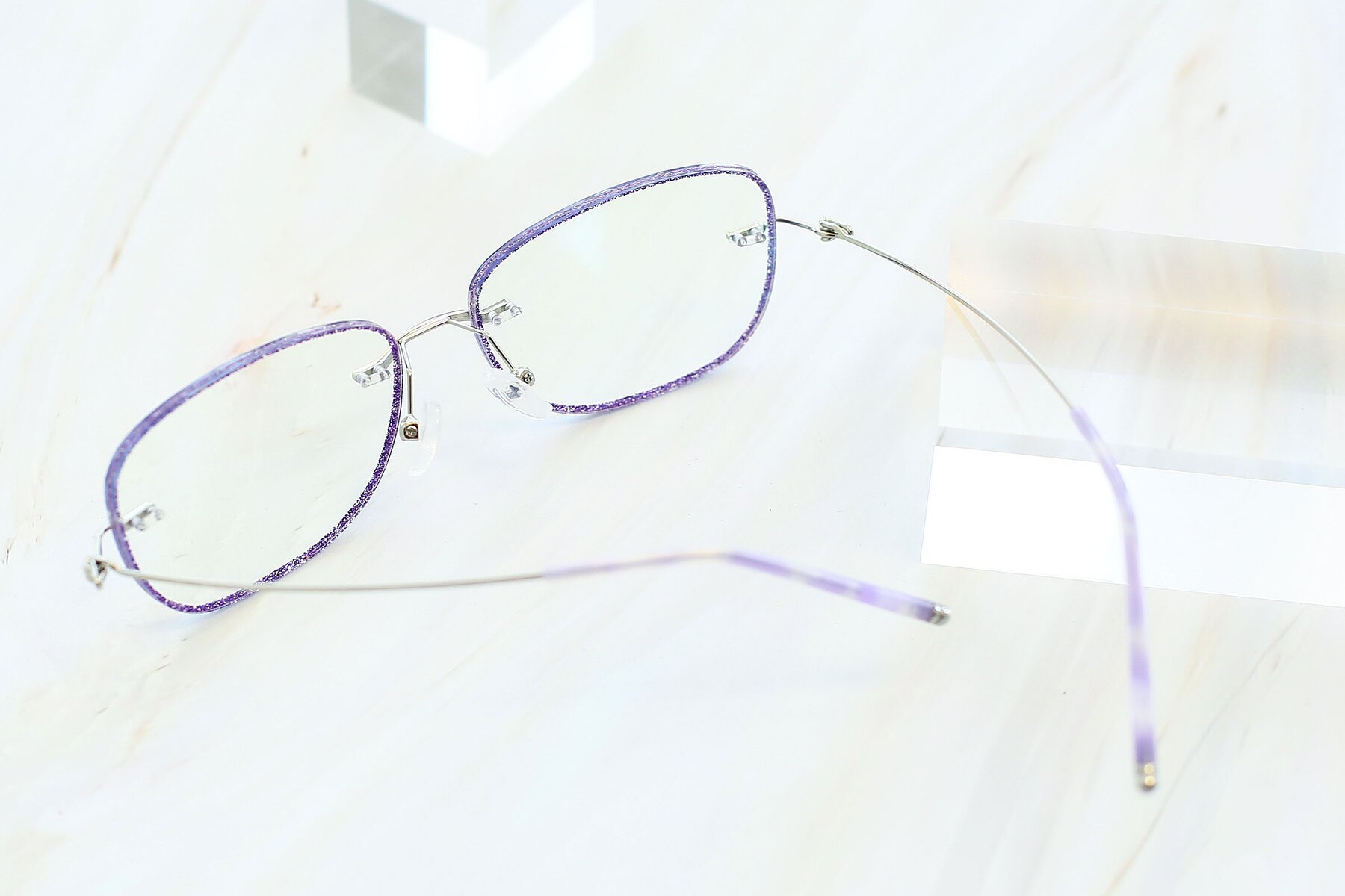 Lifestyle photography #3 of Y7002 in Purple-Silver with Clear Reading Eyeglass Lenses