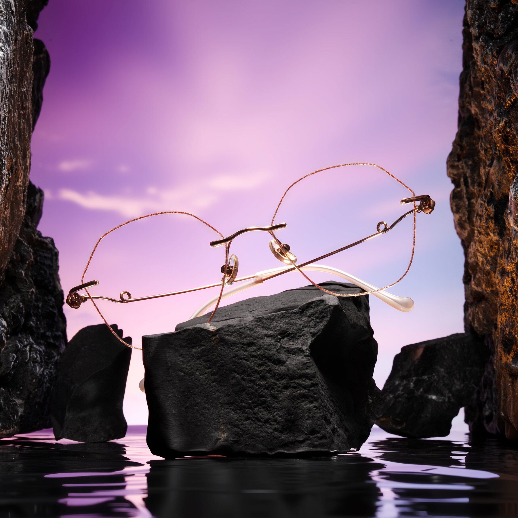 Women's lifestyle photography #1 of Titouan in Rust Glitter/Rose Gold with Clear Blue Light Blocking Lenses