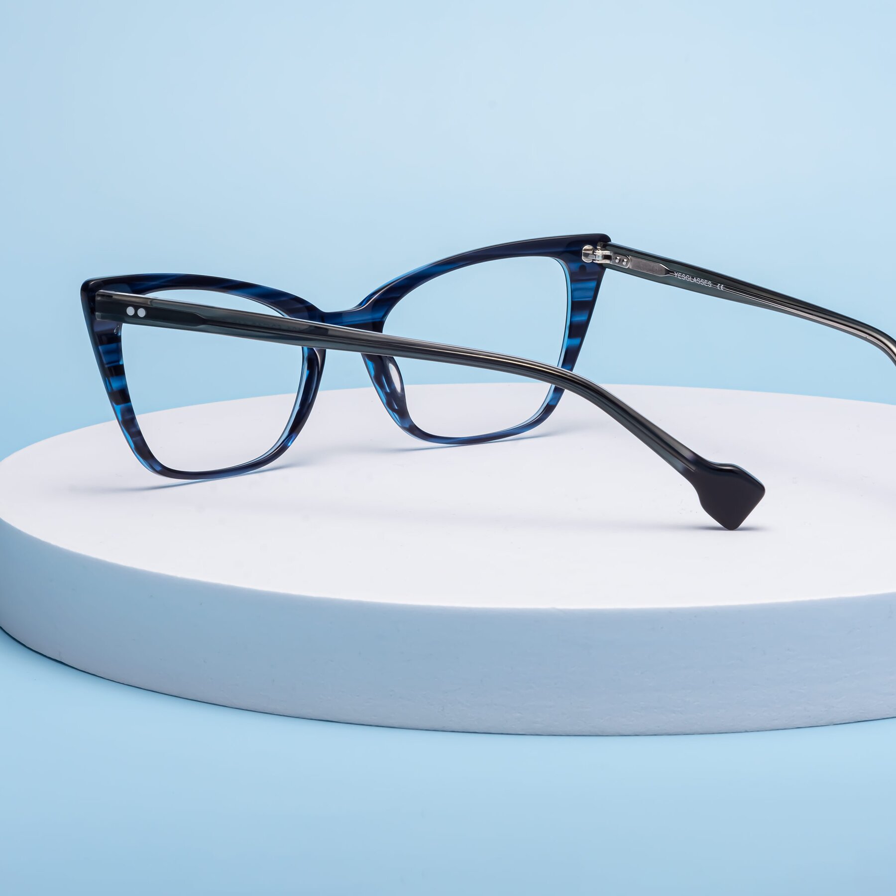 Lifestyle photography #2 of 1491 in Stripe Blue with Clear Eyeglass Lenses