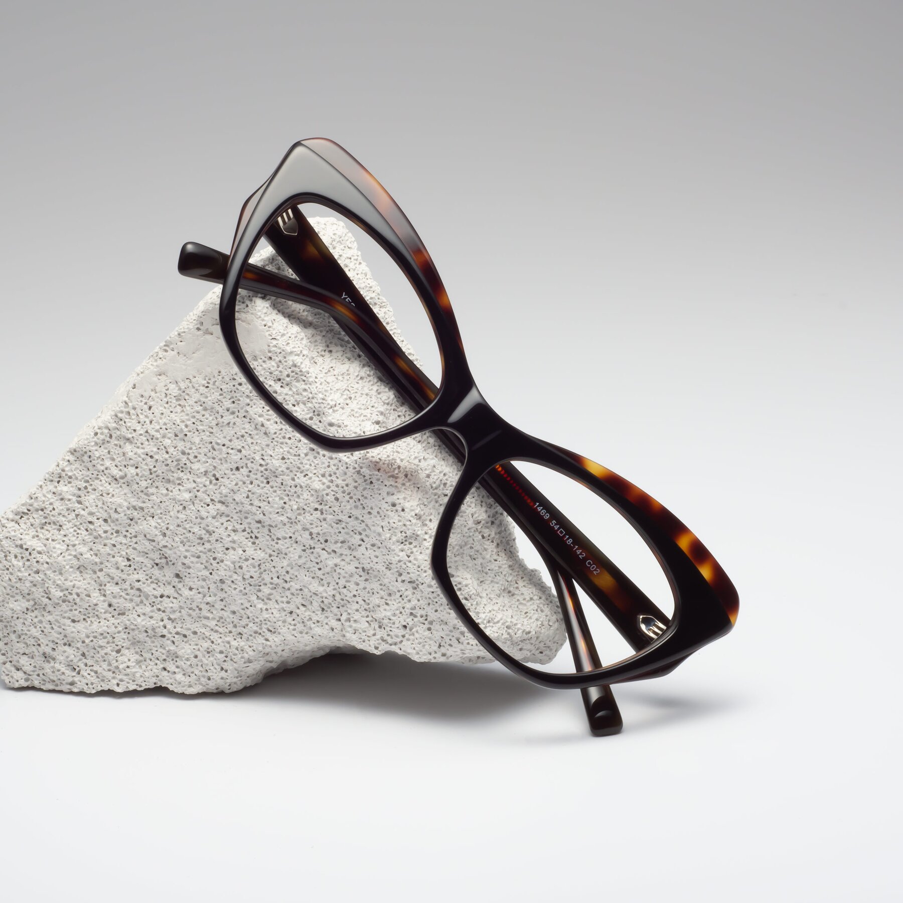 Lifestyle photography #1 of 1469 in Black-Tortoise with Clear Eyeglass Lenses