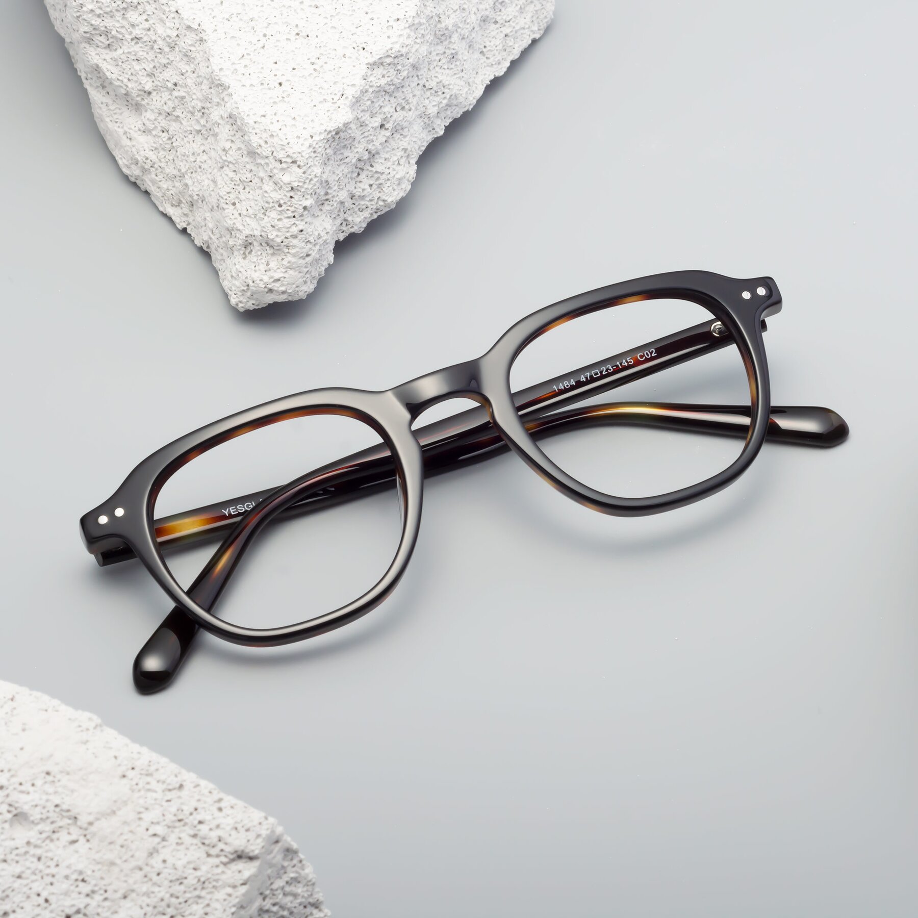 Lifestyle photography #1 of 1484 in Tortoise with Clear Reading Eyeglass Lenses