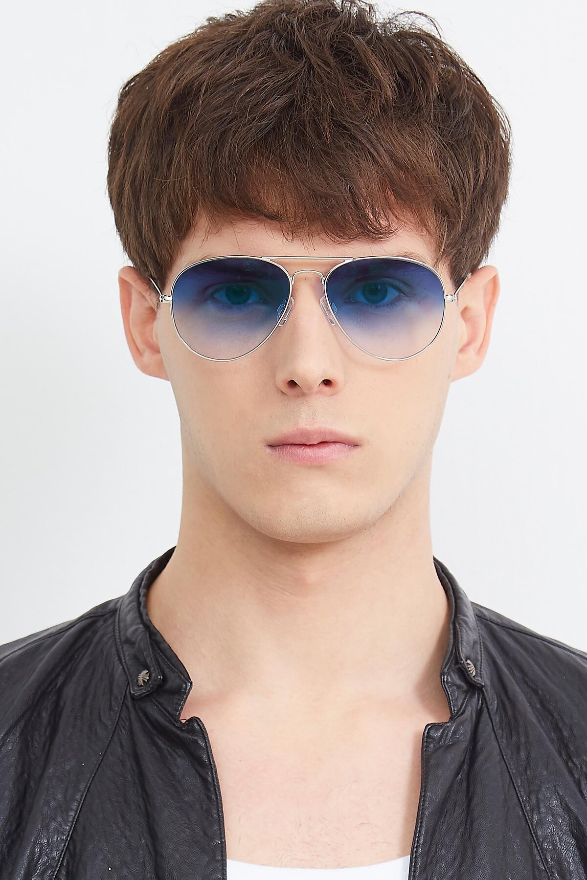 Men's lifestyle photography (portrait-1) of Yesterday in Silver with Blue Gradient Lenses