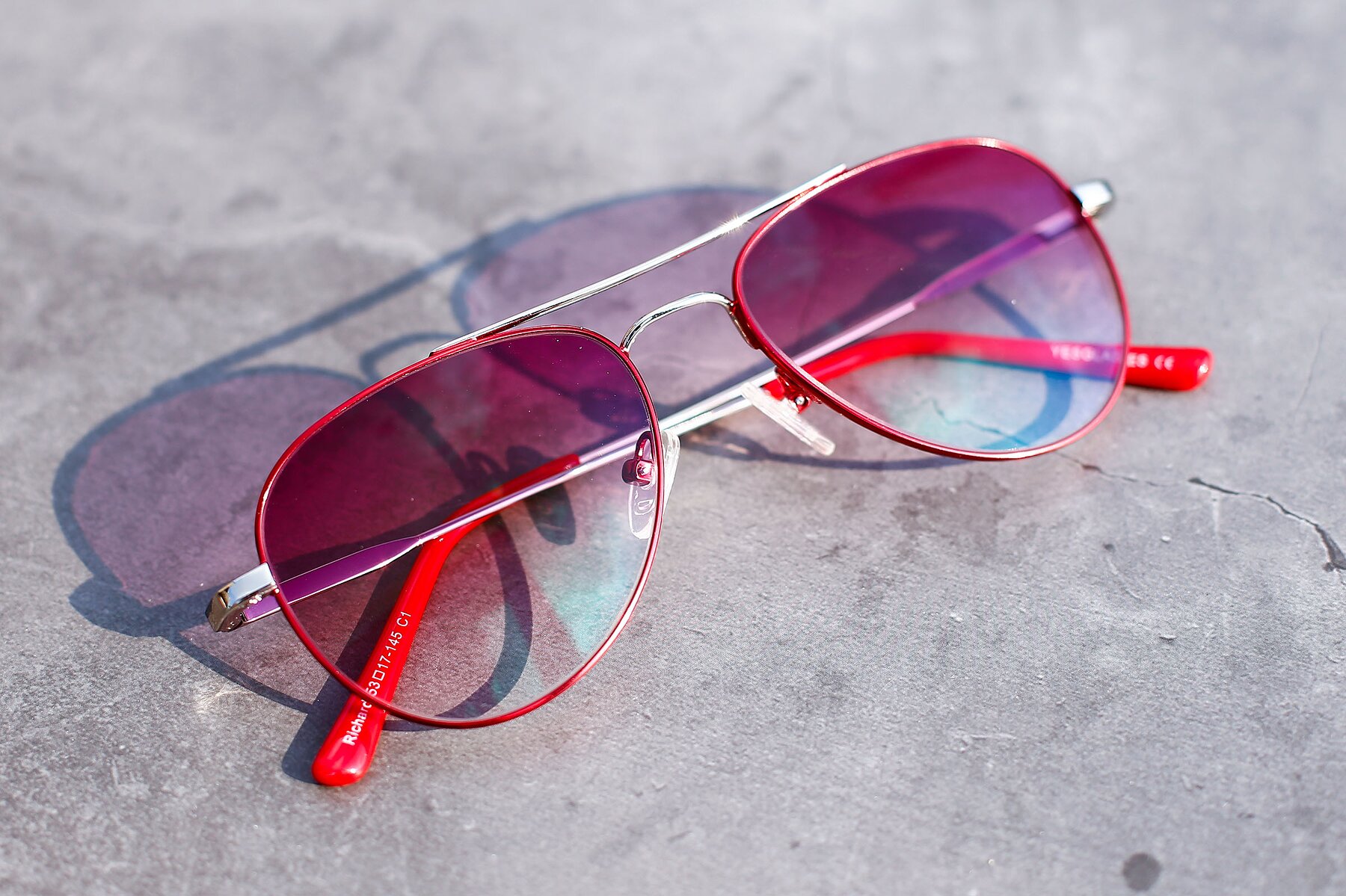 Women's lifestyle photography #1 of Richard in Red-Silver with Gray Gradient Lenses
