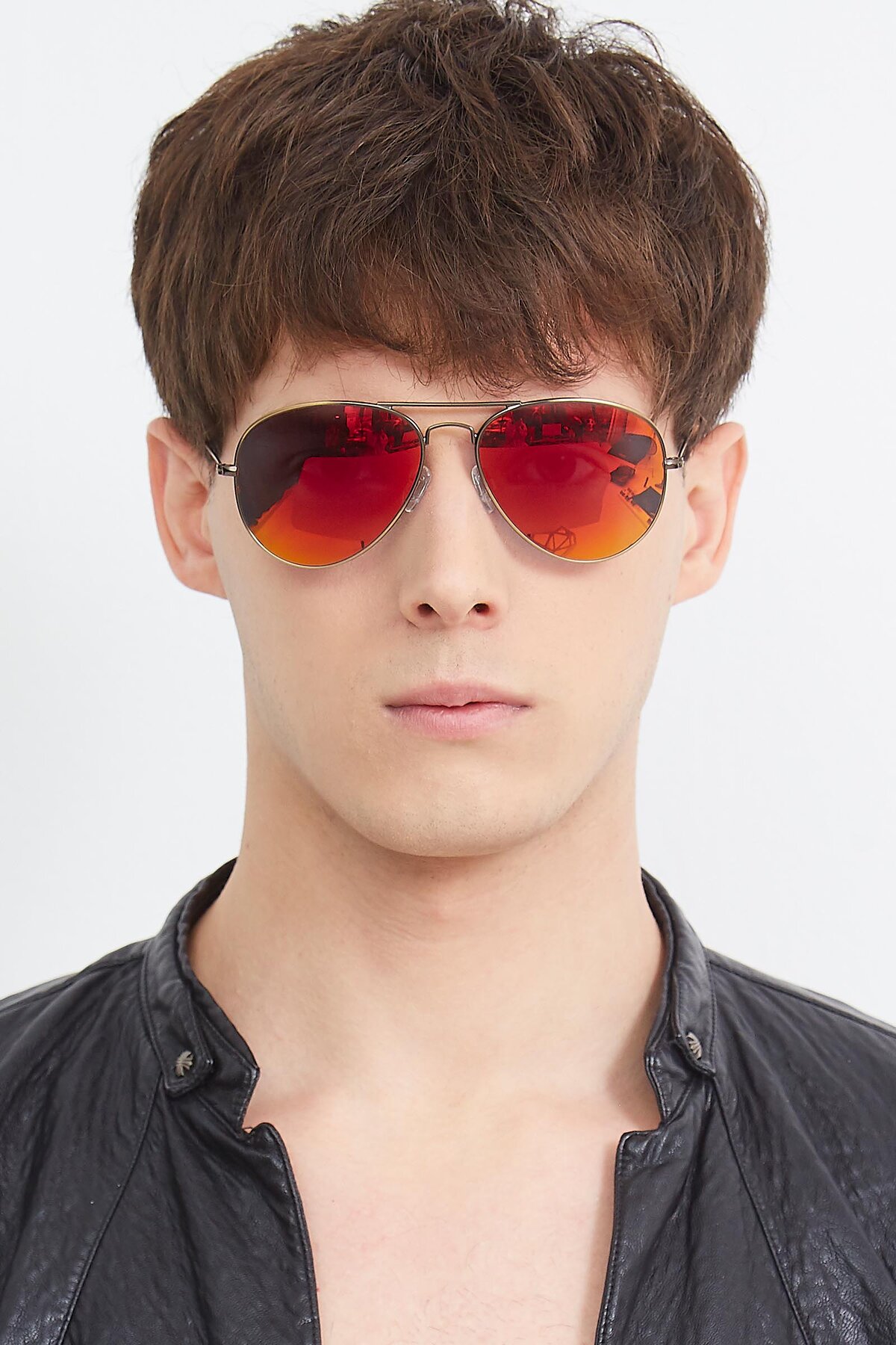 Men's lifestyle photography (portrait-1) of Yesterday in Antique Bronze with Red Gold Mirrored Lenses
