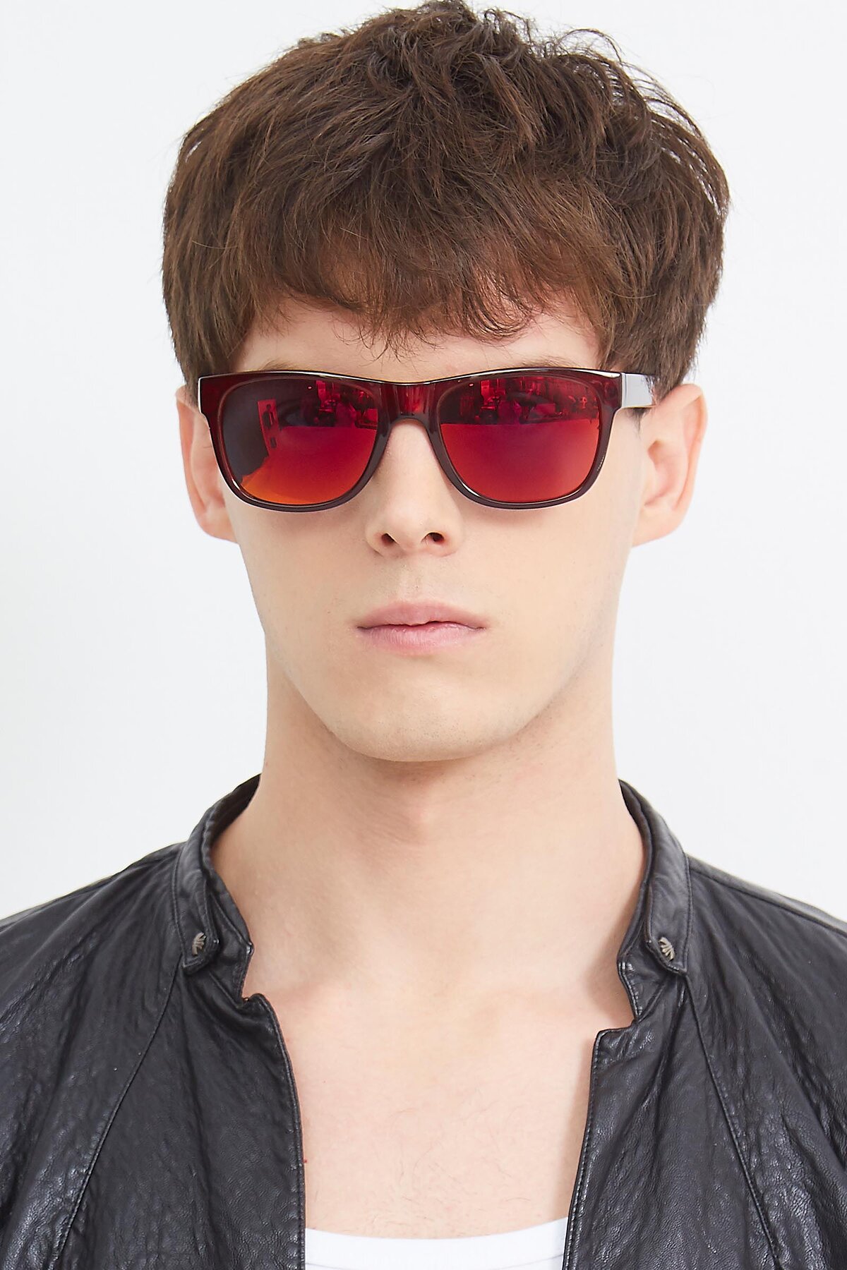 Men's lifestyle photography (portrait-1) of SSR213 in Wine with Red Gold Mirrored Lenses