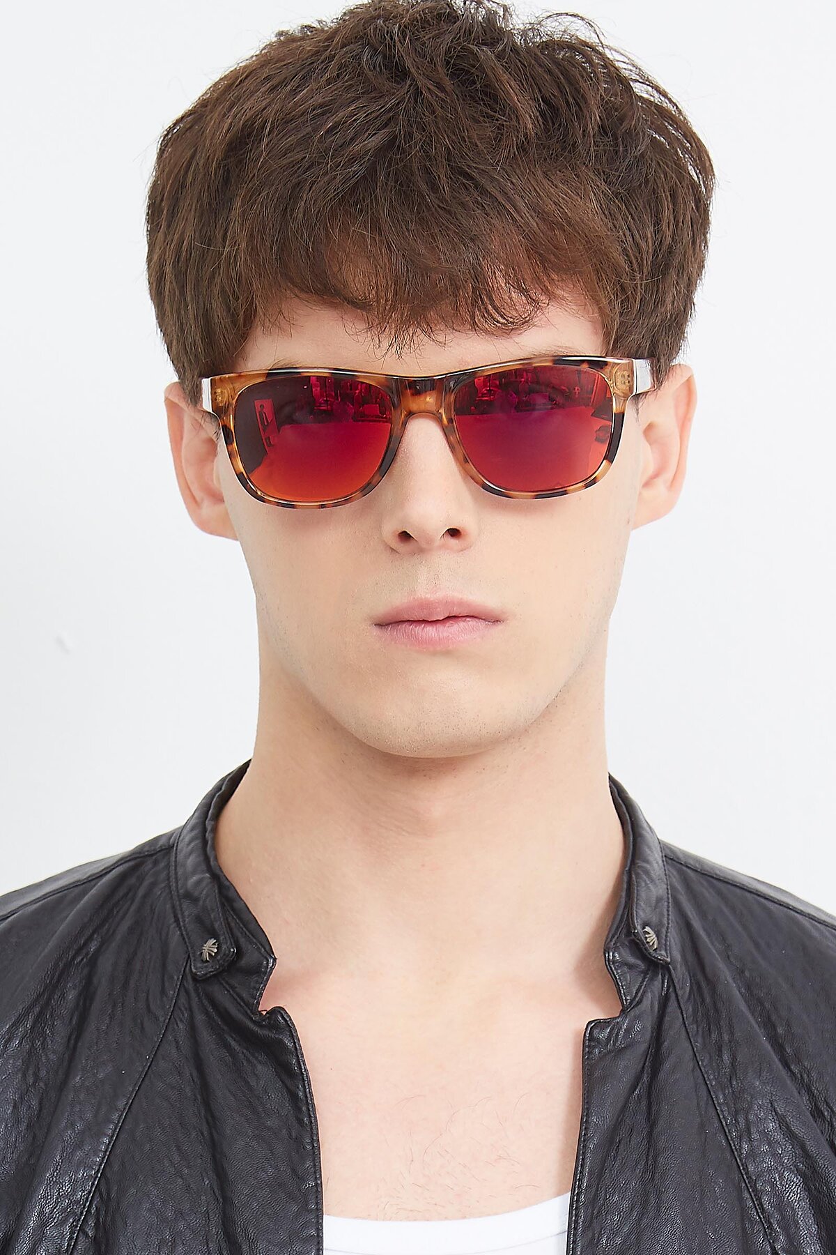 Men's lifestyle photography (portrait-1) of SSR213 in Translucent Tortoise with Red Gold Mirrored Lenses