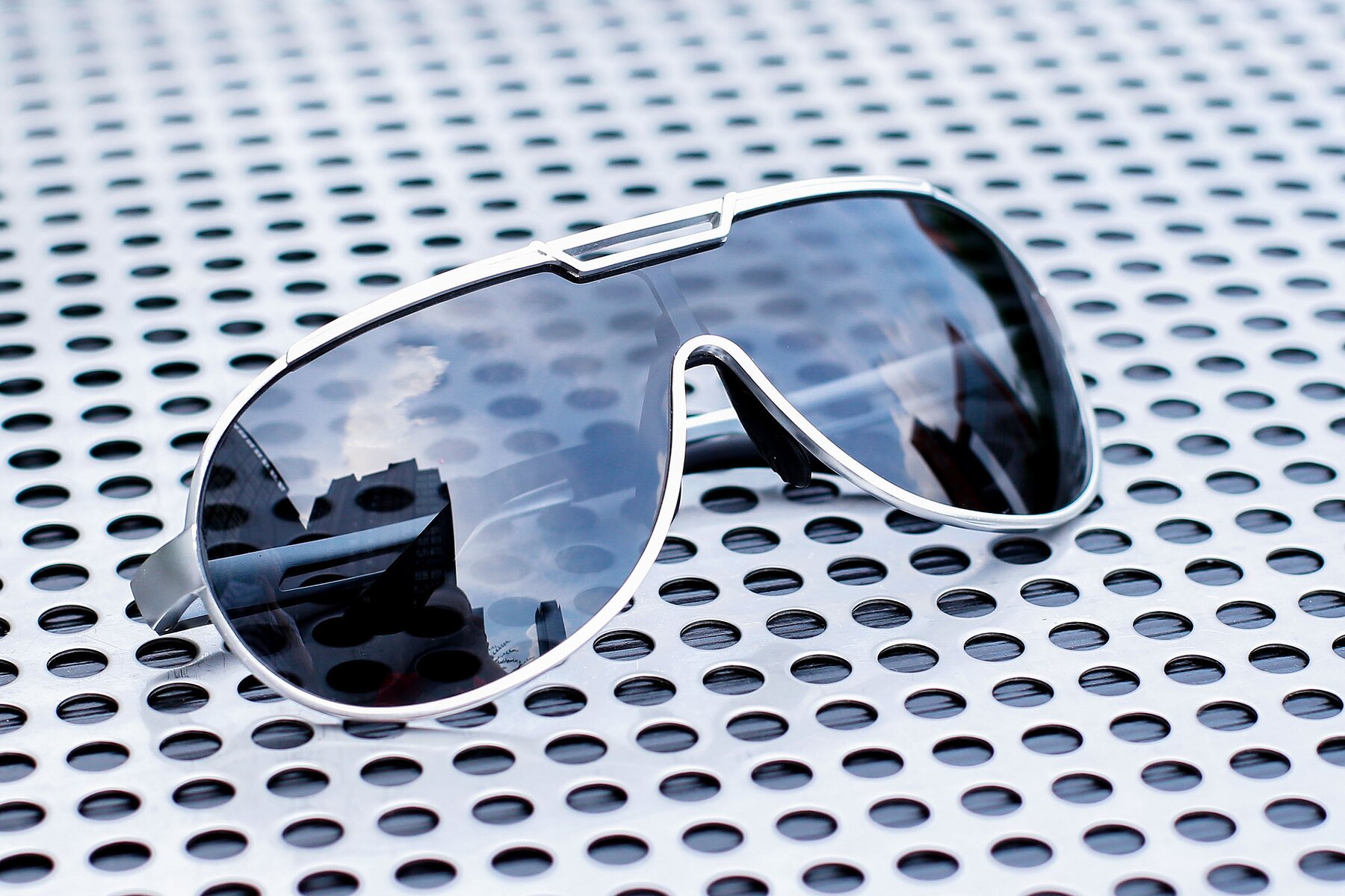 Men's lifestyle photography #1 of XD303 in Silver with Gray Polarized TAC Lenses