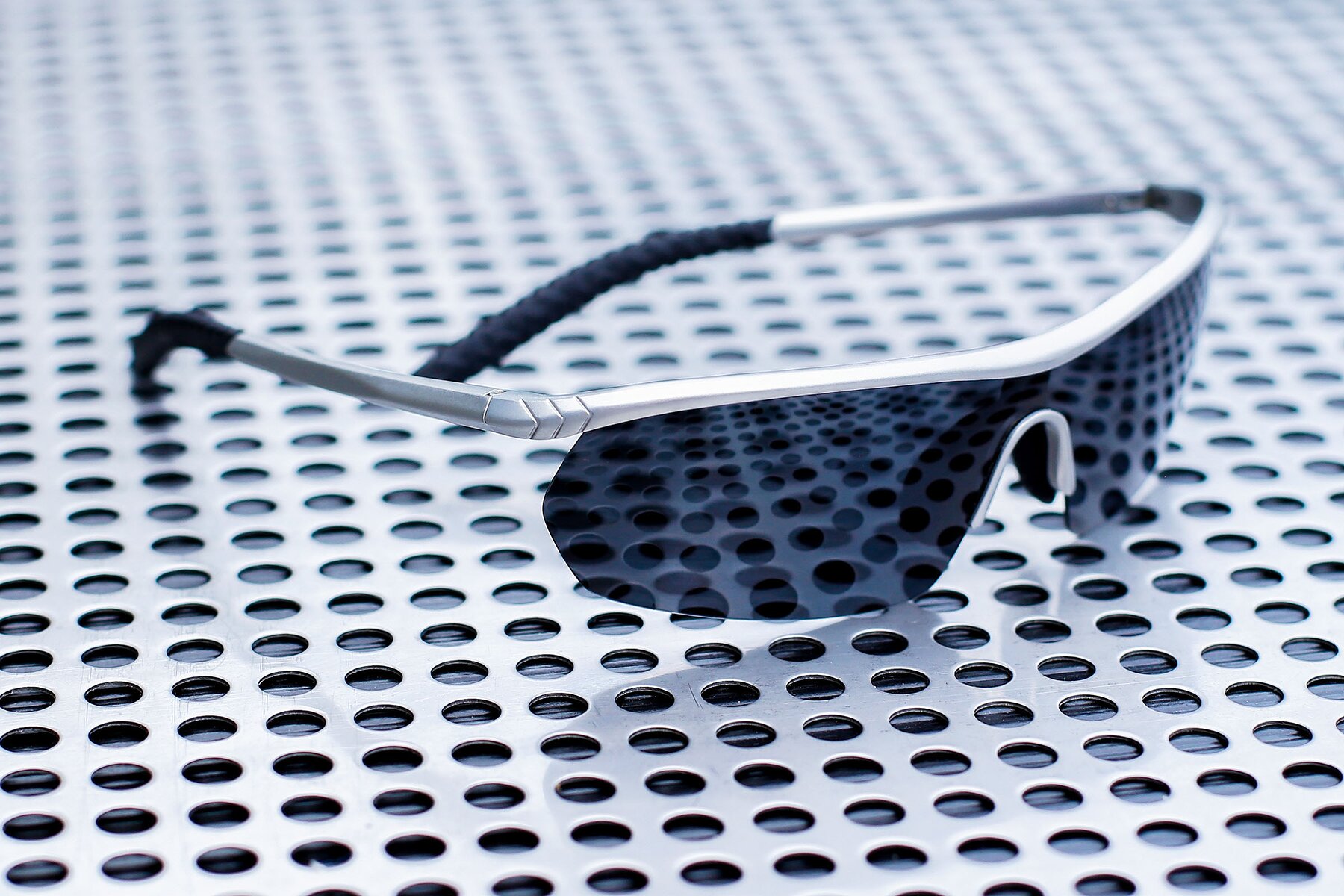 Lifestyle photography #2 of XD304 in Silver with Gray Polarized TAC Lenses