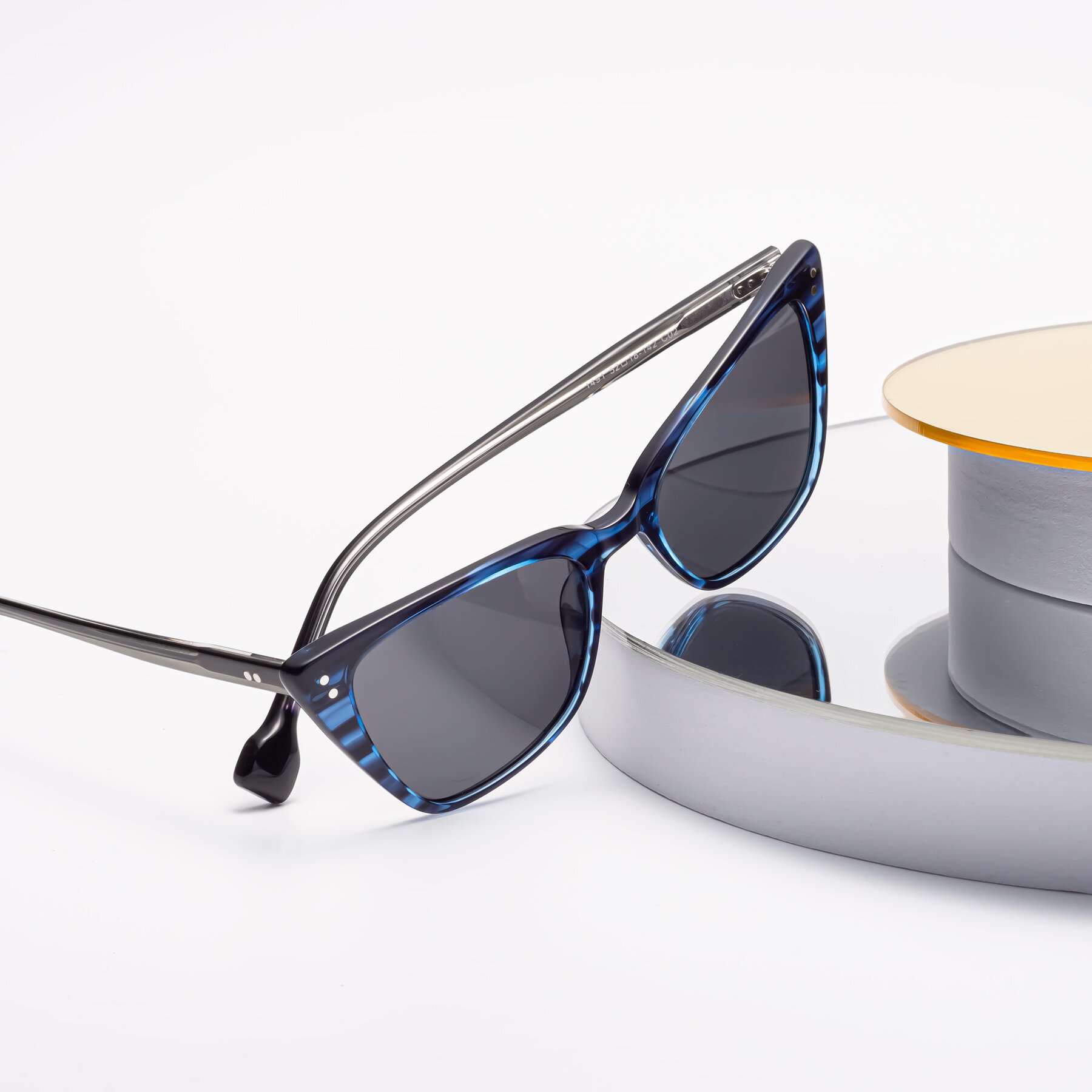 Lifestyle photography #1 of 1491 in Stripe Blue with Gray Polarized TAC Lenses